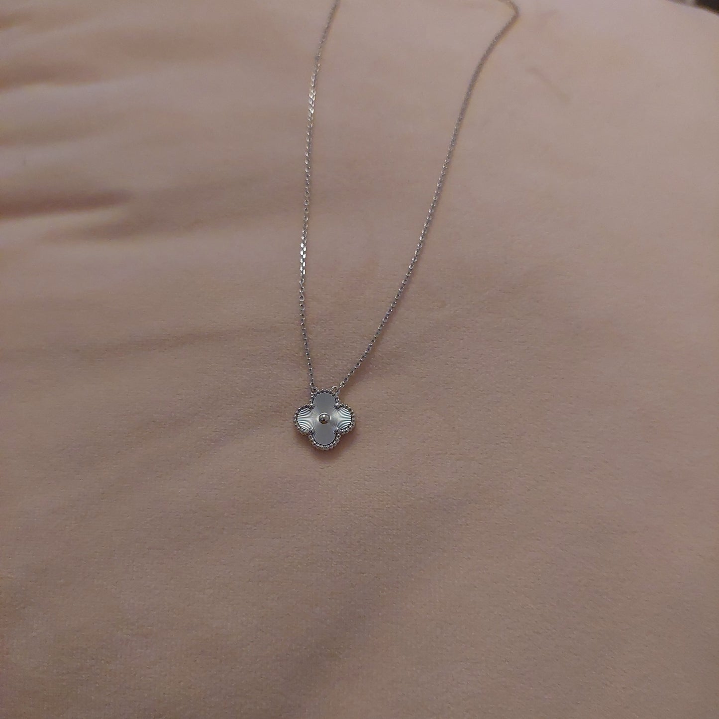 Collier 1 fleur full silver