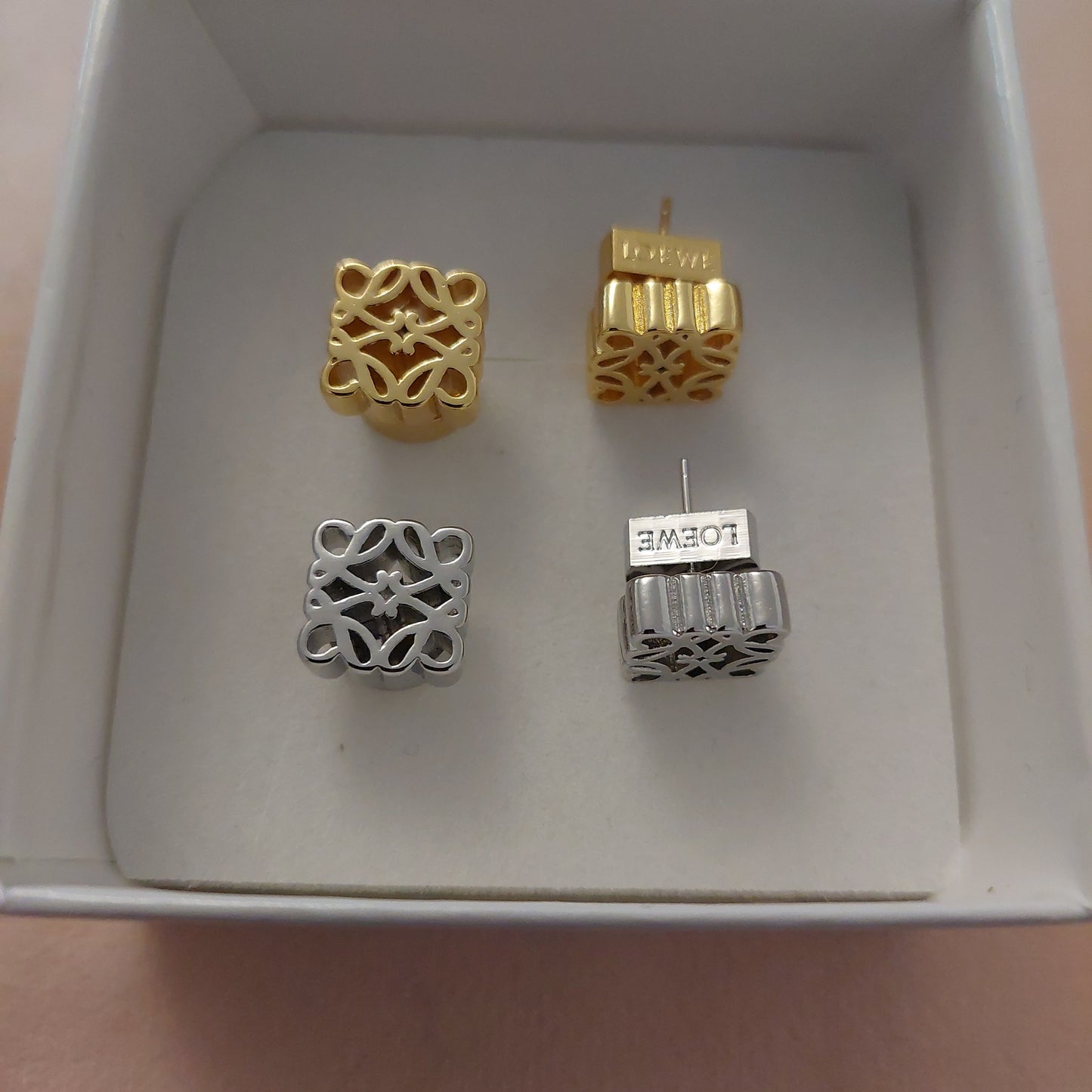Boucle d'oreilles loewe