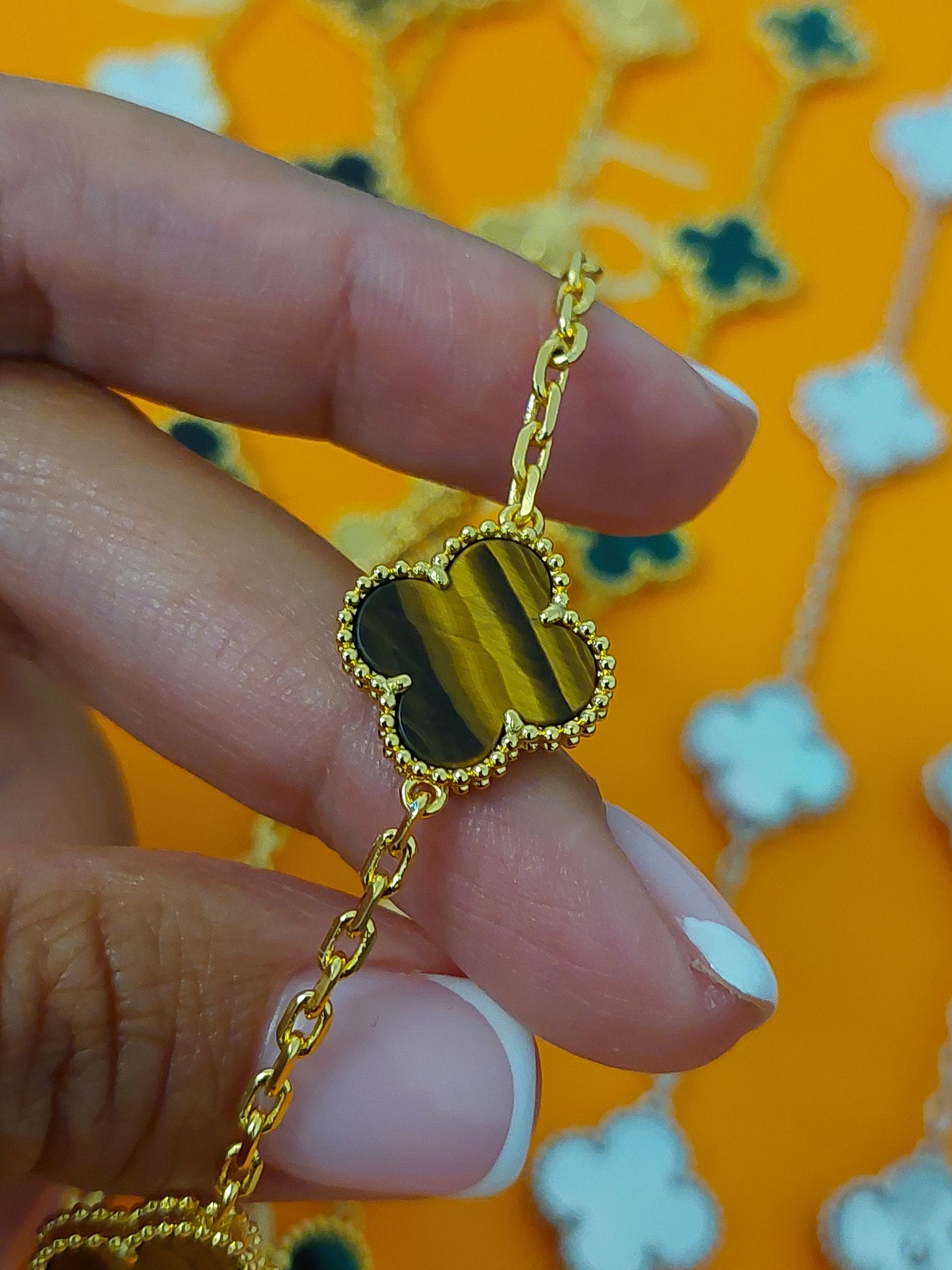 Collier 10 fleurs vca