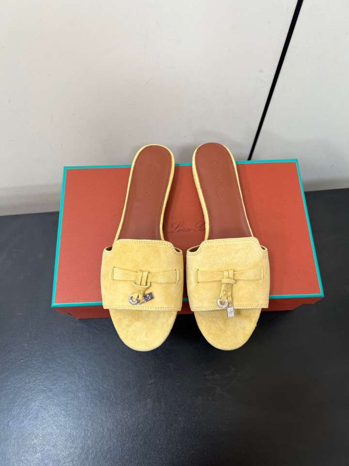 sandale charms loro