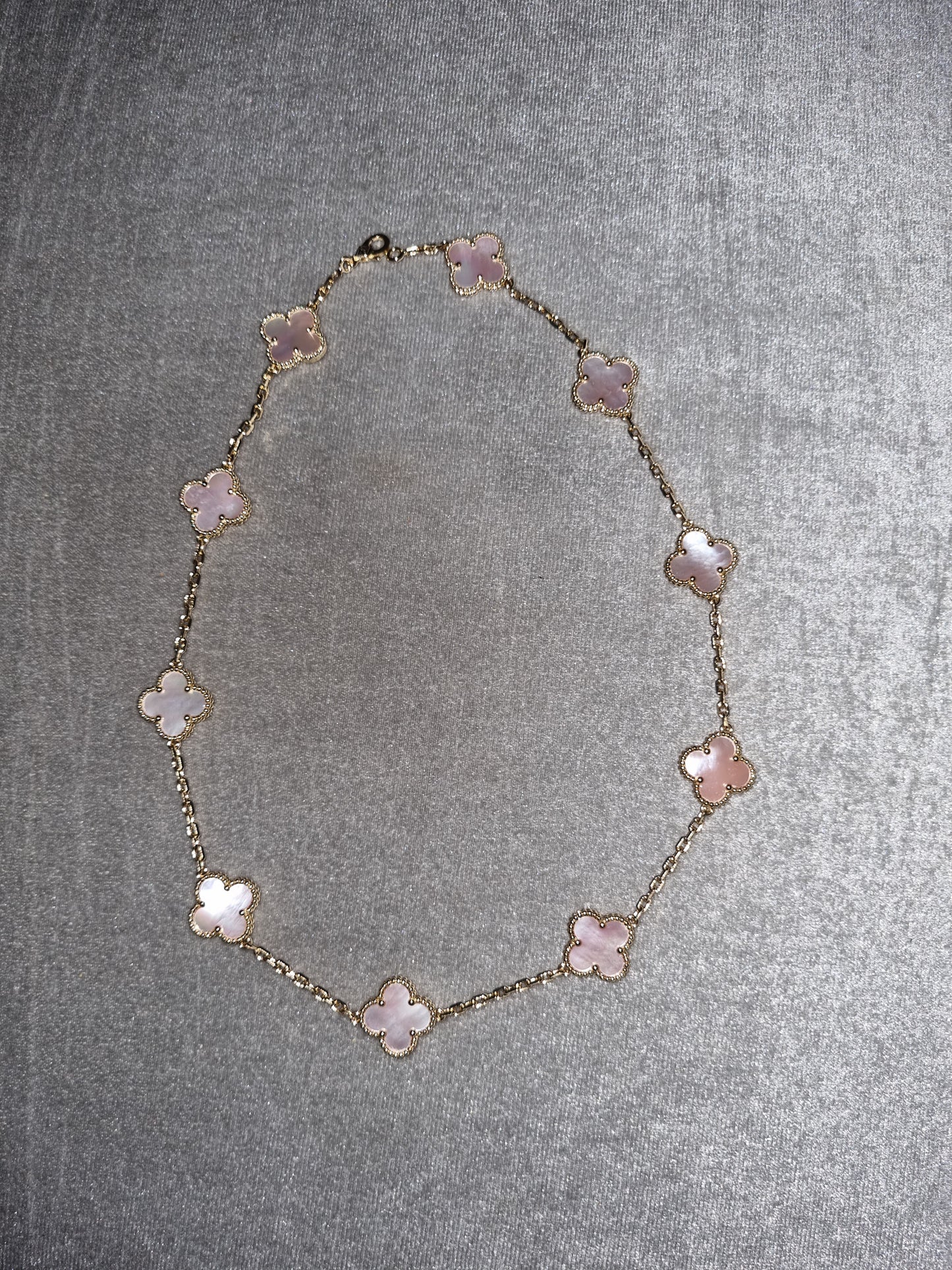 collier vca rose nacré