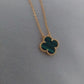 Collier vert vca 1 fleur