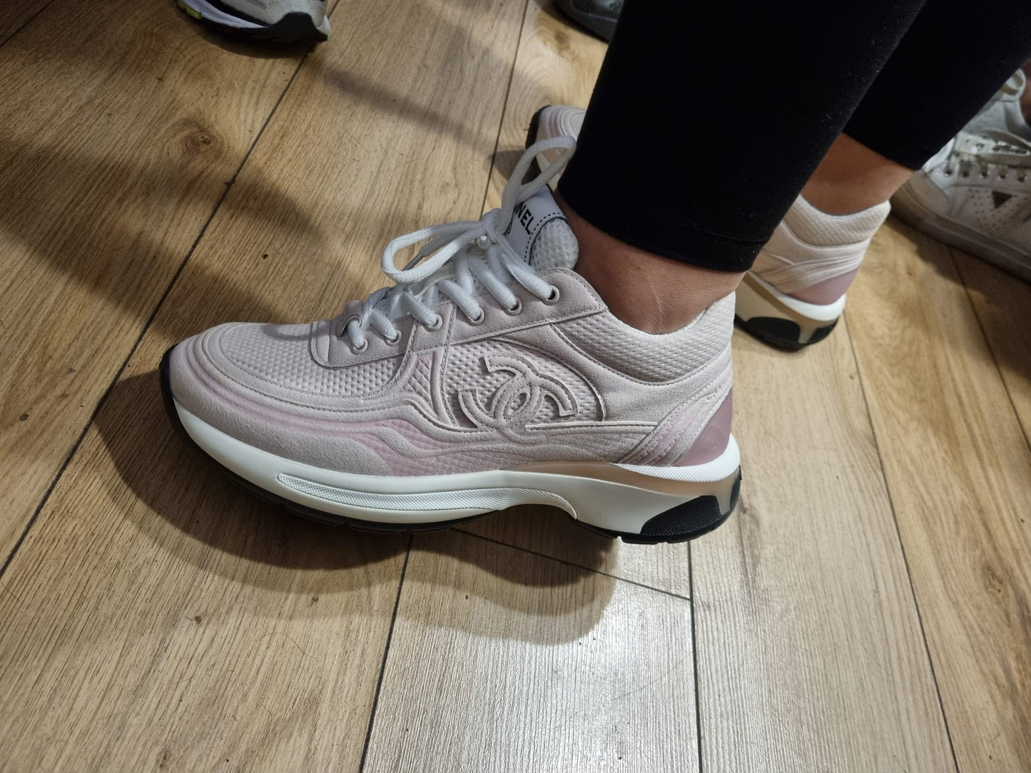 Sneaker cc beige rose blanche noir
