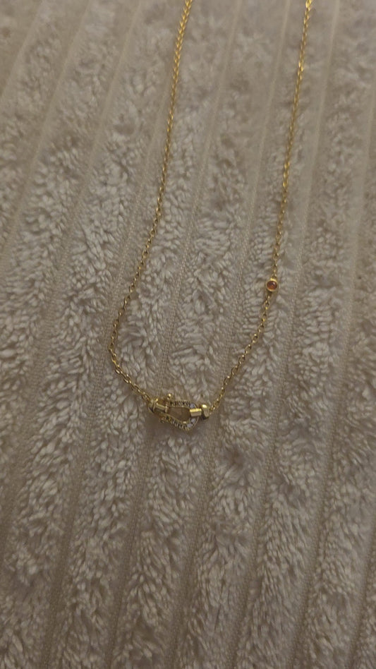 Collier F. Red Roland Garros