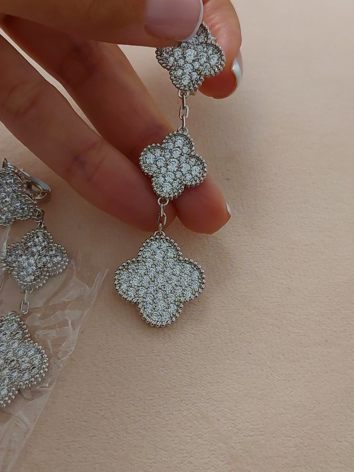 Boucle d'oreilles longue vca